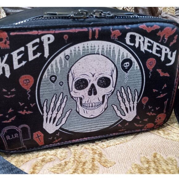 👉LAST CHANCE‼️ Halloween Ready "Keep Kreepy" Skeleton Crossbody Pouch - Picture 3 of 14